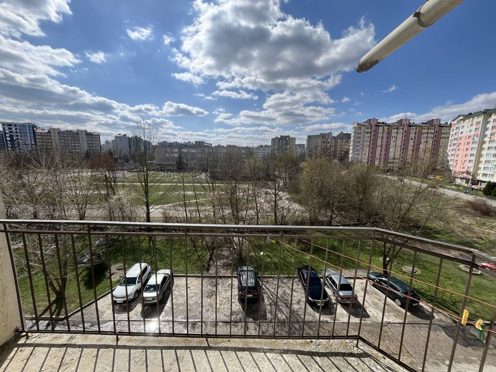 Продається 2к-Квартира 60.2м.Сирець.Хіміків.Пасічна.Школа.Річка.Парк.