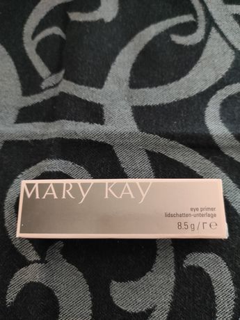 Eye primer - Mary Kay