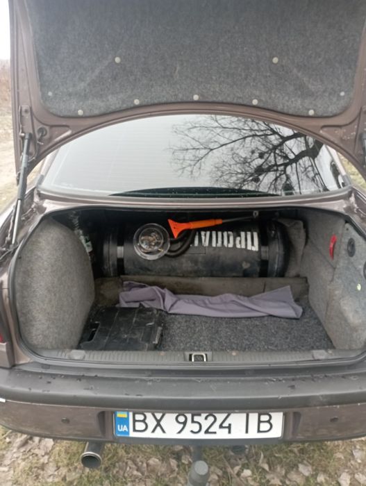 Продам достойну омегу