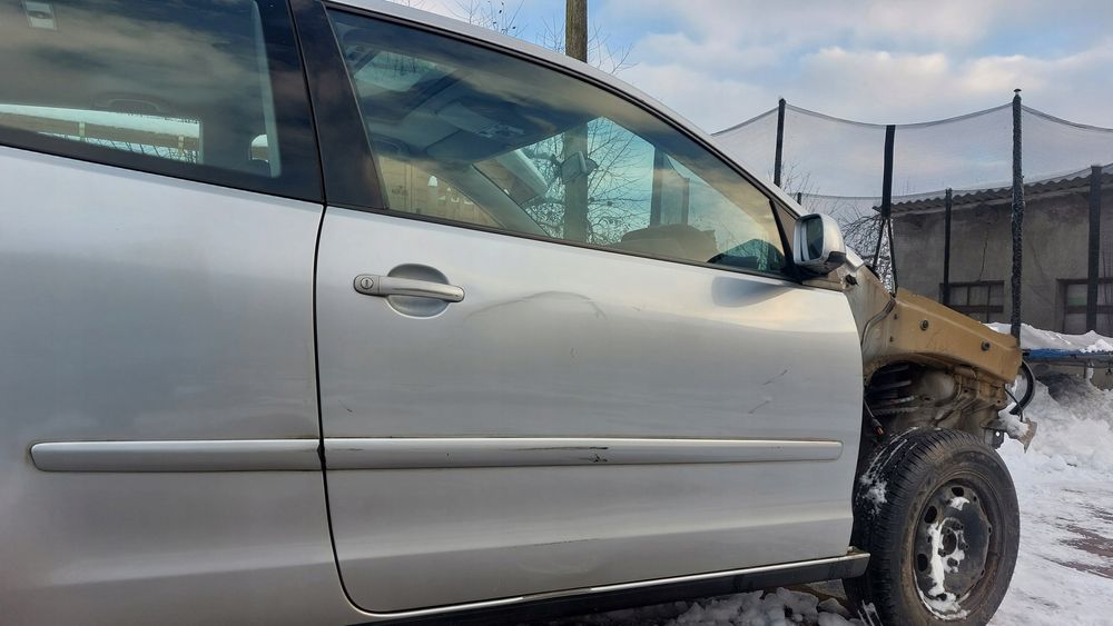 drzwi prawy przód vw polo 9n 3d la7w kompletne