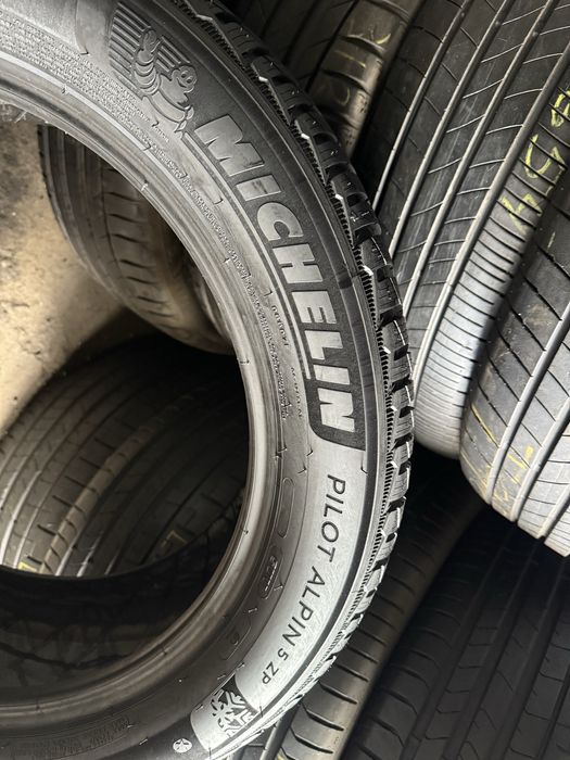 Зимові шини 245/50 R19 Michelin Pilot Alpin 5 RunFlat 4шт.
