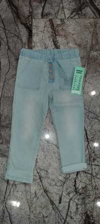 Nowe spodnie jeansowe r.92