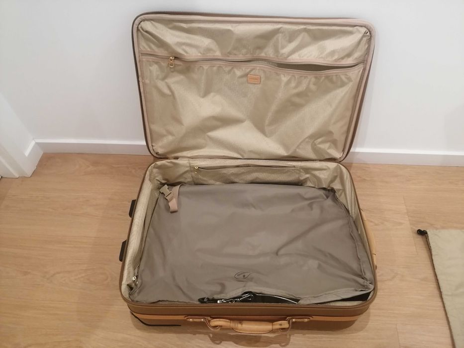 Mala de viagem Marca Lancel em pele