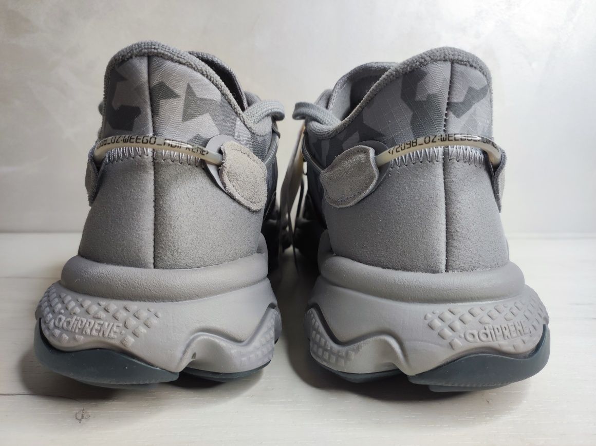 Кросівки adidas  Originals OZWEEGO GREY GX3323