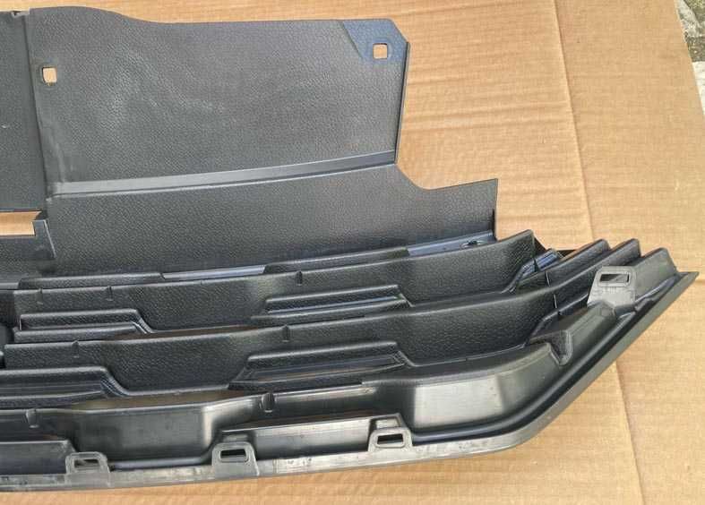grelha frontal VW T-ROC . fase 1