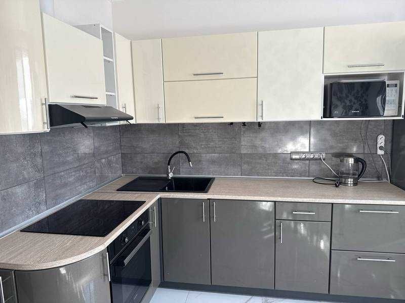 СРОЧНАЯ ПРОДАЖА! 2к 61м в ЖК 56 Жемчужина, Мебель Техника