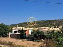 Terreno urbano com 1000 m2  água, luz e esgotos em Paderne