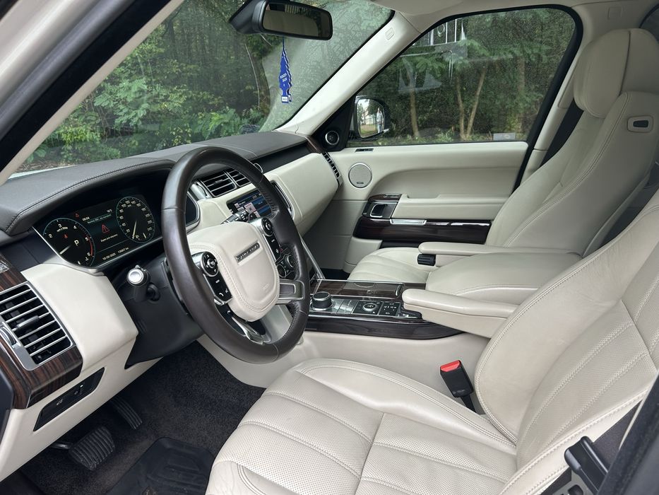 Range Rover Vogue L405 4,4DT Salon RP