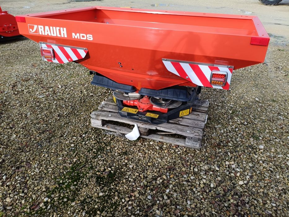 Lampy oświetlenie RAUCH KUHN MDS światła zespolone