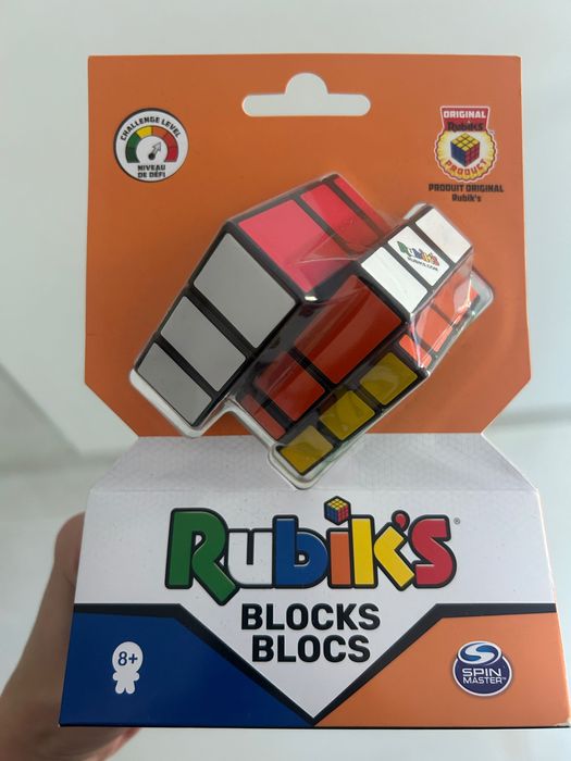 Oryginalnie zapakowana kostka Rubika