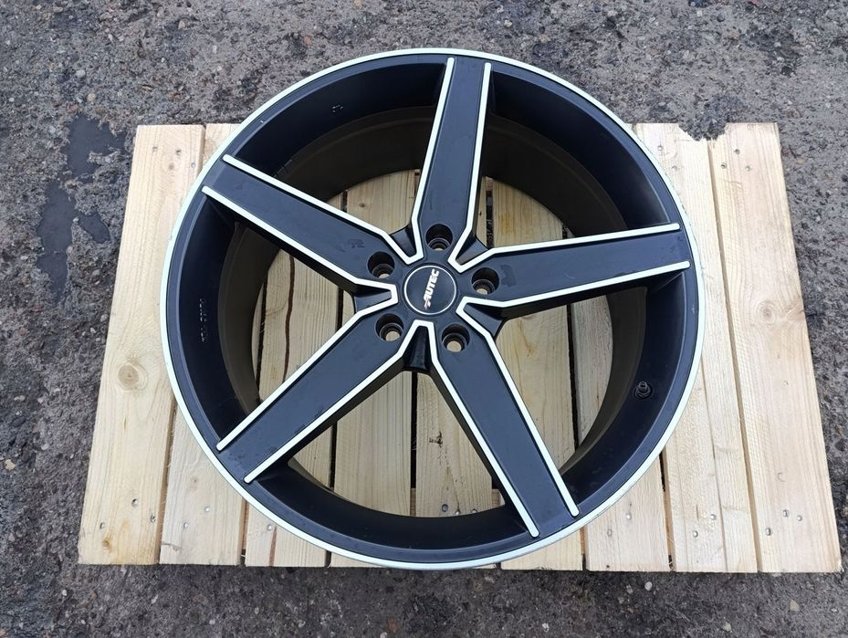 BMW FELGA ALUTEC R20 ET 35 5X120
