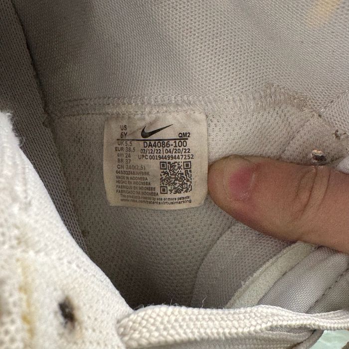 Кросівки шкіряні Nike Blazer 38.5 розмір E1290