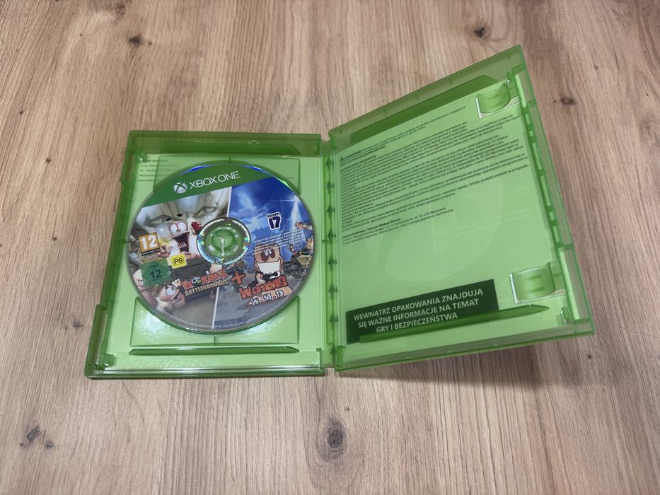 Gra Worms Battlegrounds + Worms W.M.D na xbox one/series x.