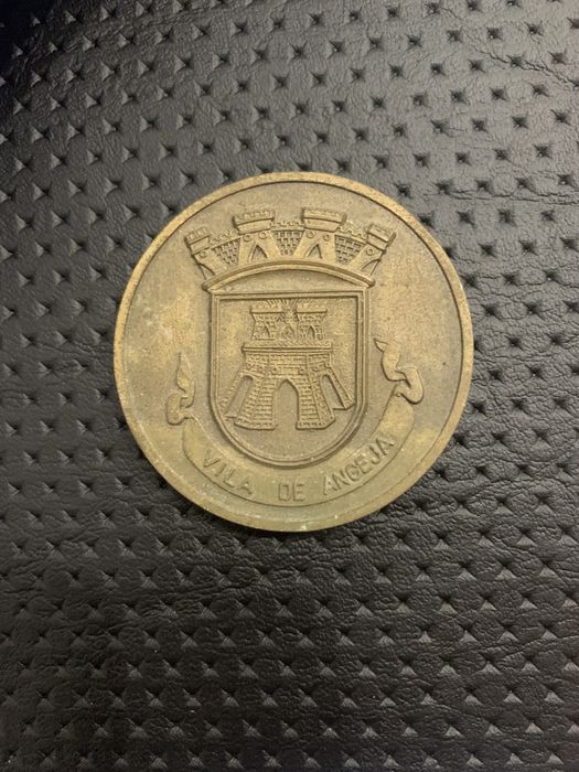 Medalha Angeja + Jornal ECOS de Cacia 1991