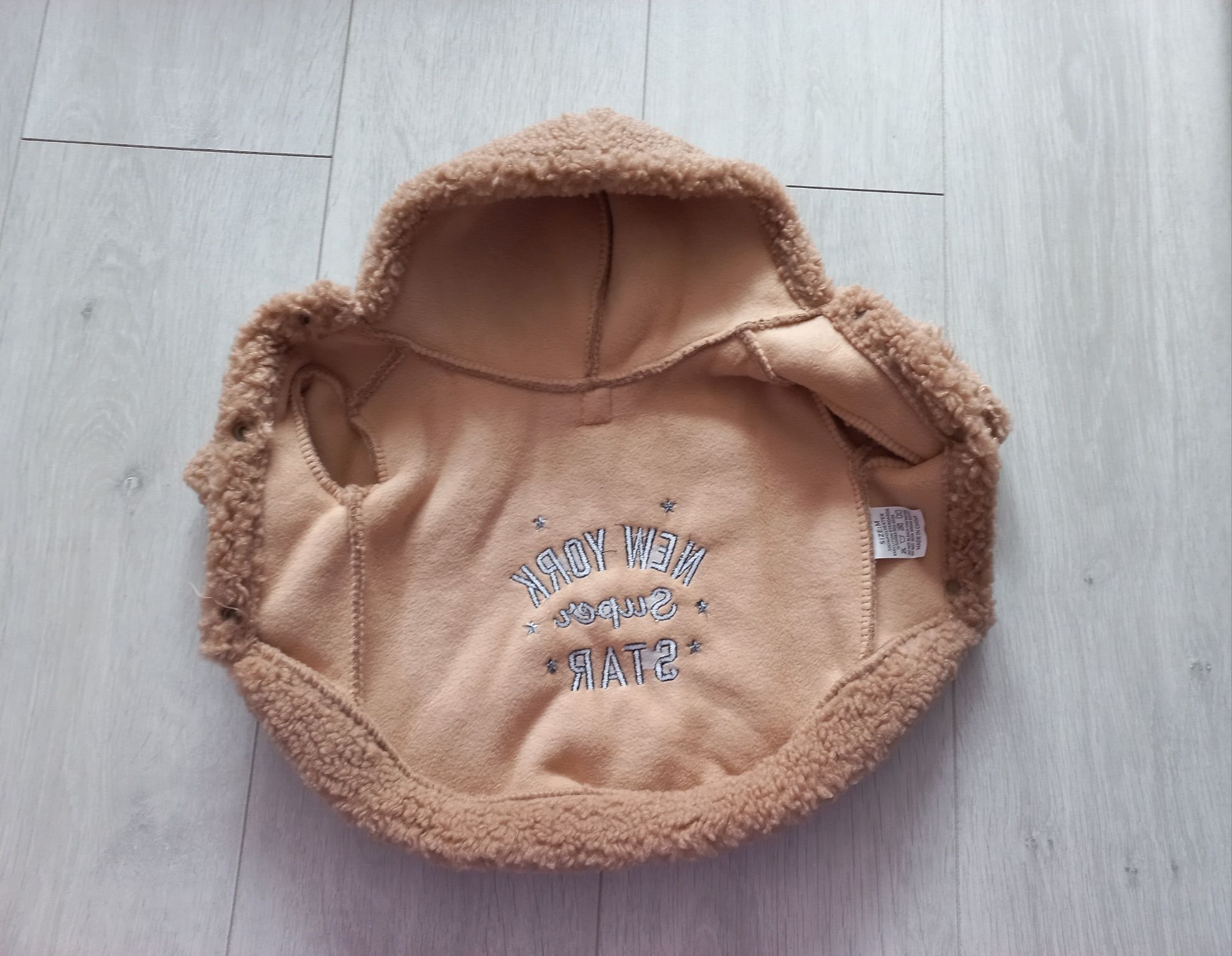 Ciepła bluza dla psa z kapturem M 28cm