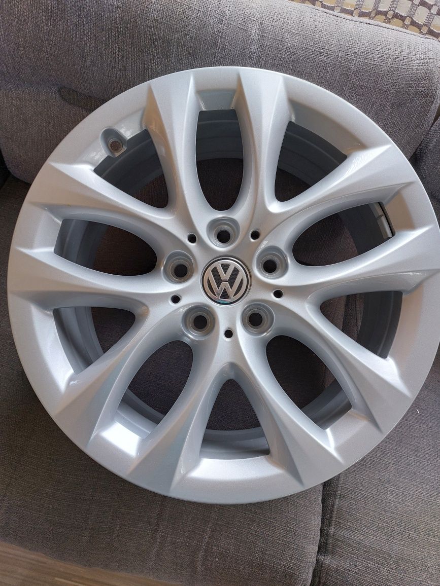 Nowe felgi aluminiowe 17cali VW Golf V,VI,VII,Sharan, Ronal.