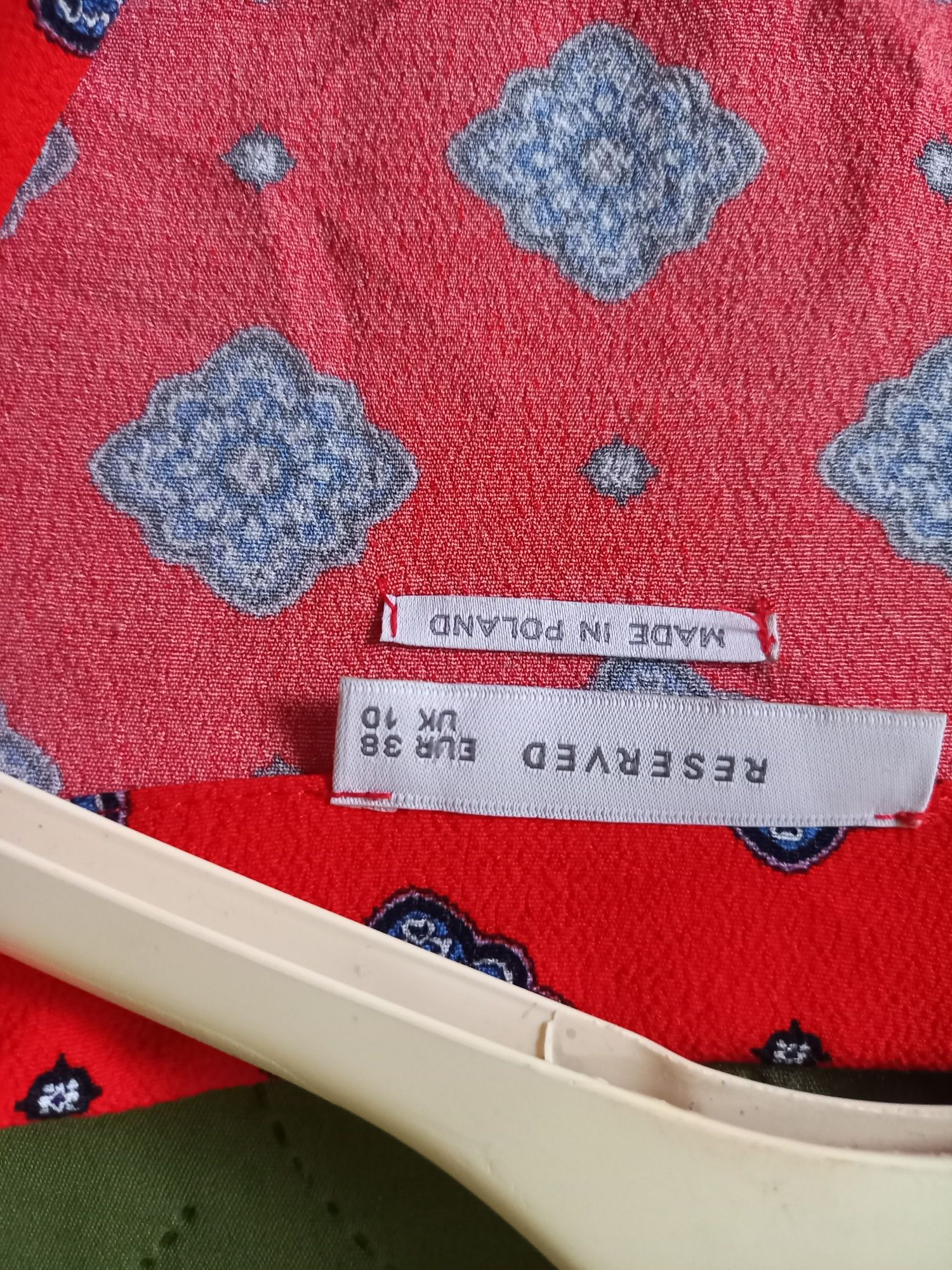 Sukienka czerwona Reserved