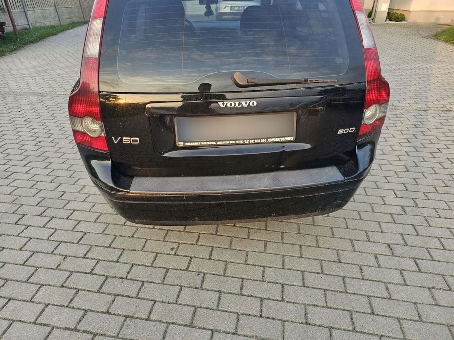 Zderzak tylny Volvo V50 kod lakieru 019-26