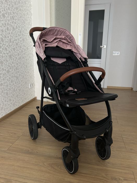 Коляска lionelo рожева