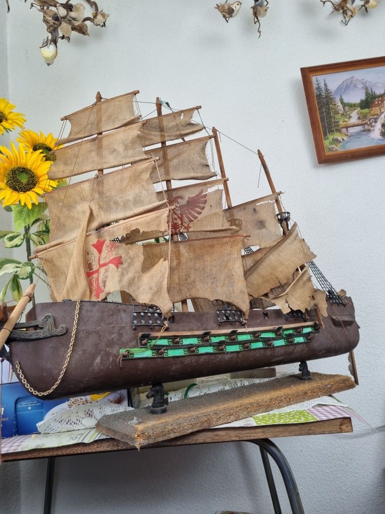 Statek model ręcznie robione do odnowy renowacji dla majsterkowicza