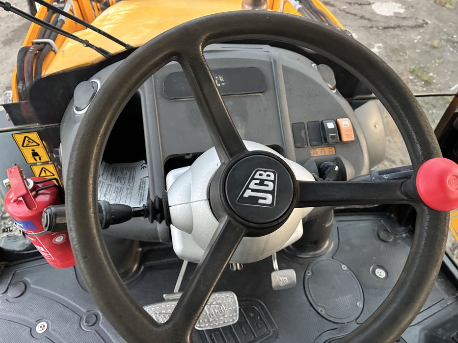 Екскаватор JCB 3CX 2010р.в.