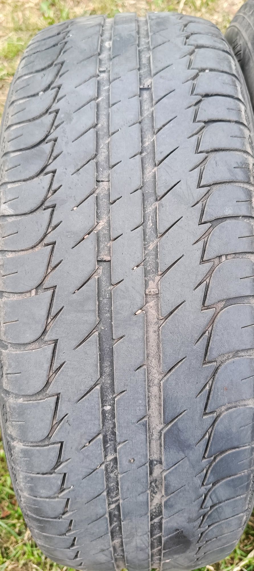 Opony letnie 215/60 r17