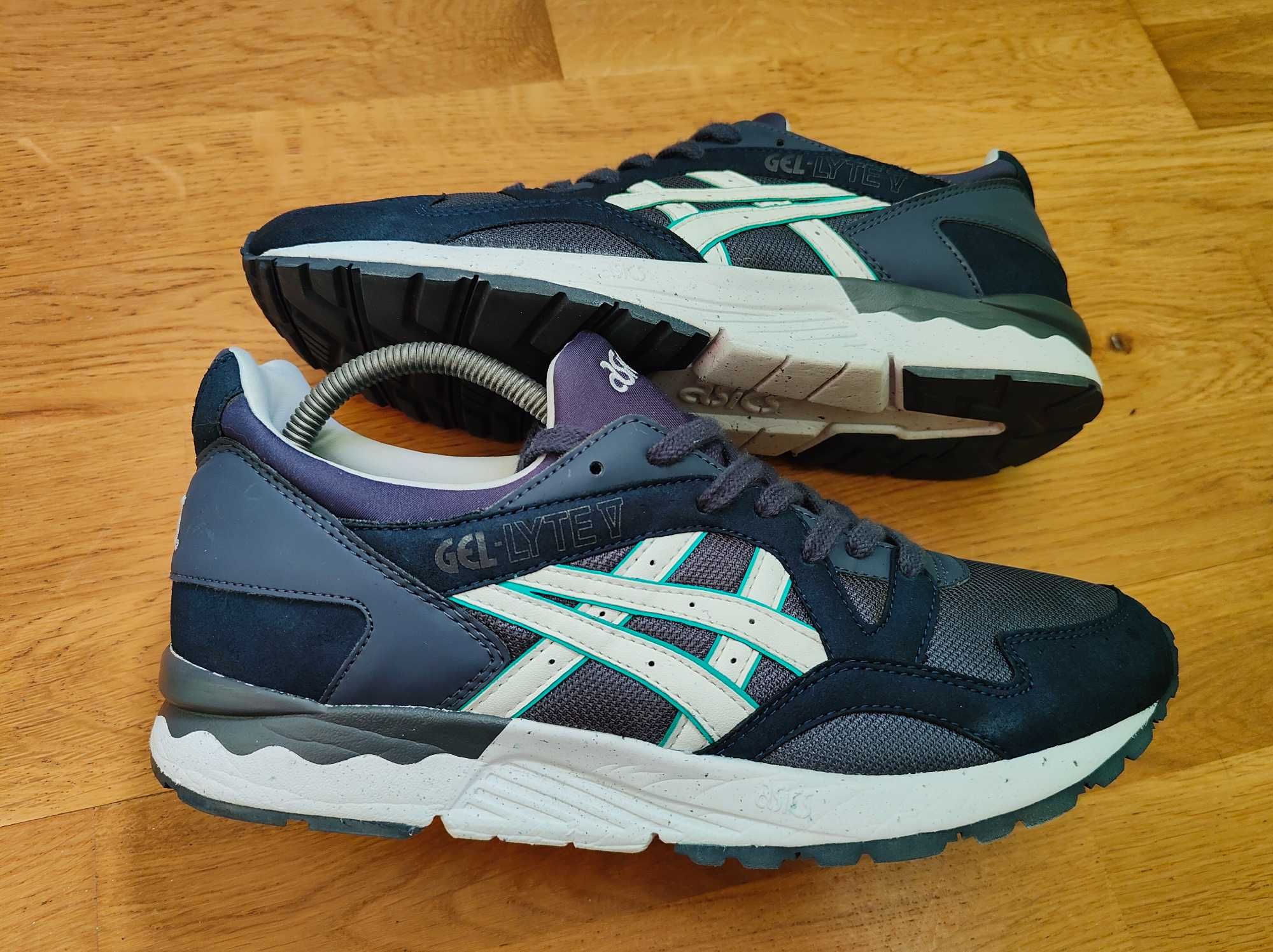 Кроссовки Asics Gel Lyte V Размер 42.5