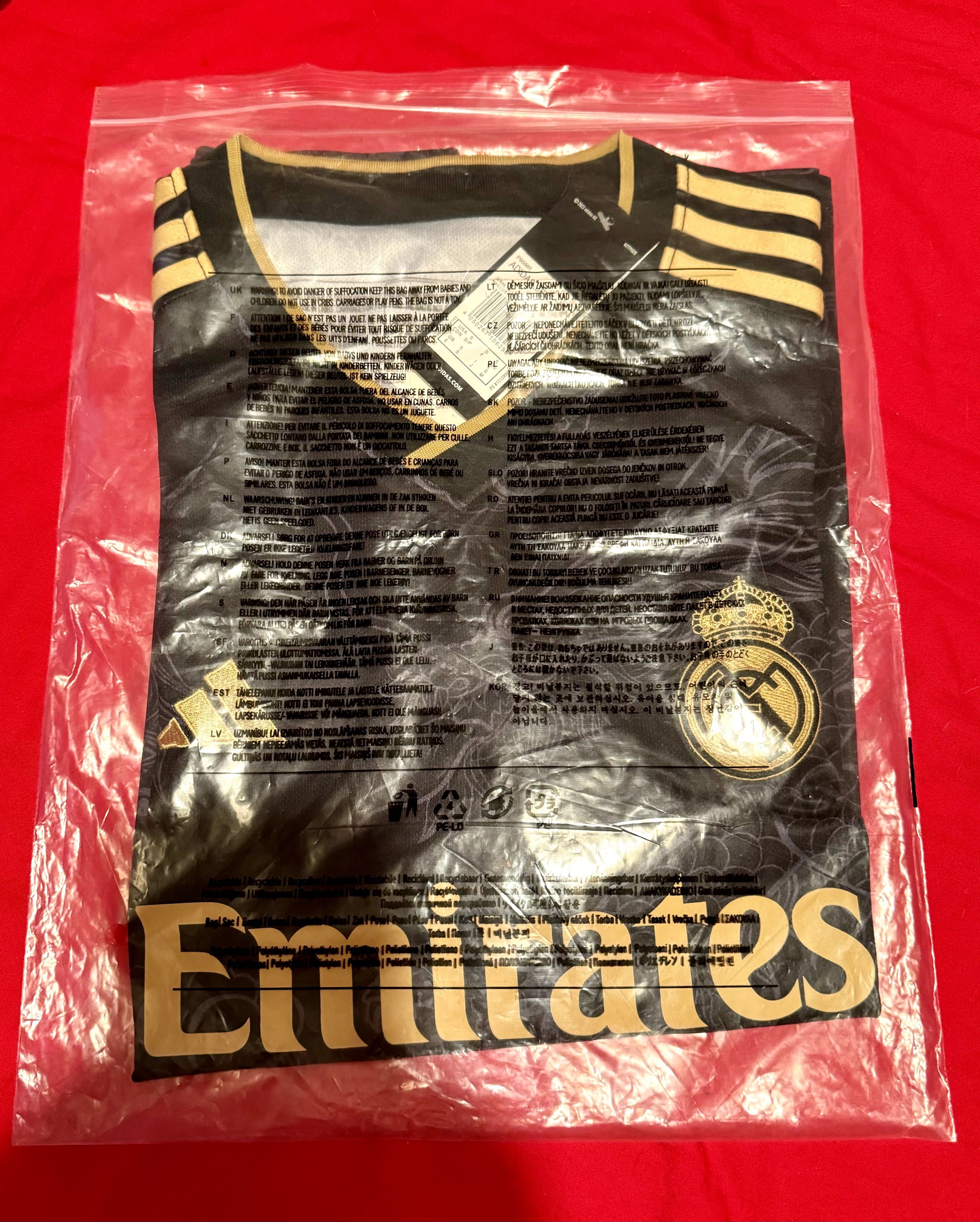 Camisola Real Madrid Nova "Dragon Special Edition" Preta