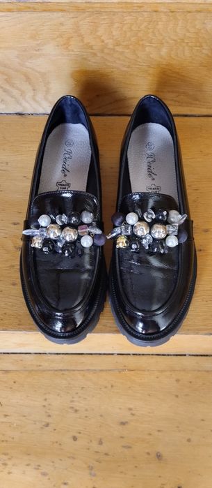 Mokasyny, loafersy damskie, ślicznie zdobione