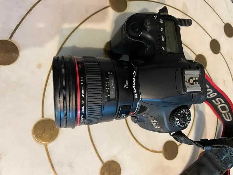 Canon EOS 60D + obiektywy + Speedlite 430EX II