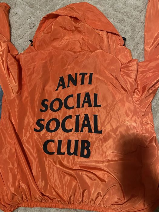 Вещь б/у в хорошем состоянии