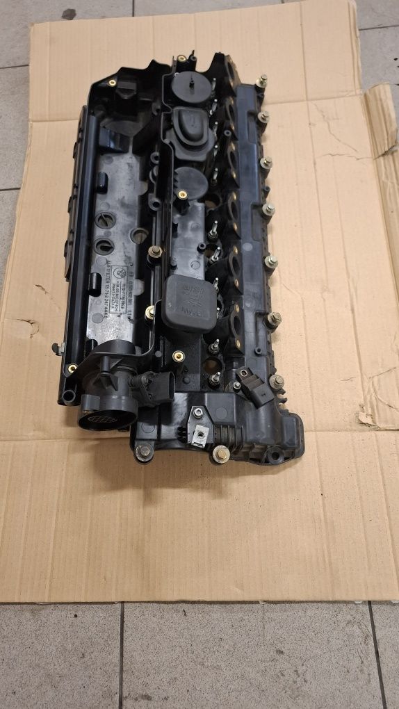 Pokrywa zaworów Bmw 3.0d M57n2  e90 e91 e60 e61 e70 e83 e65 x3 x5 x6