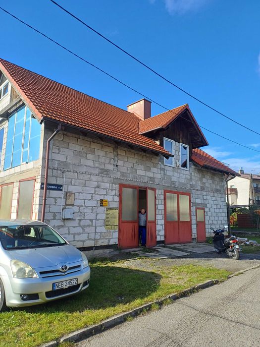 Sprzedam dom z warsztatem