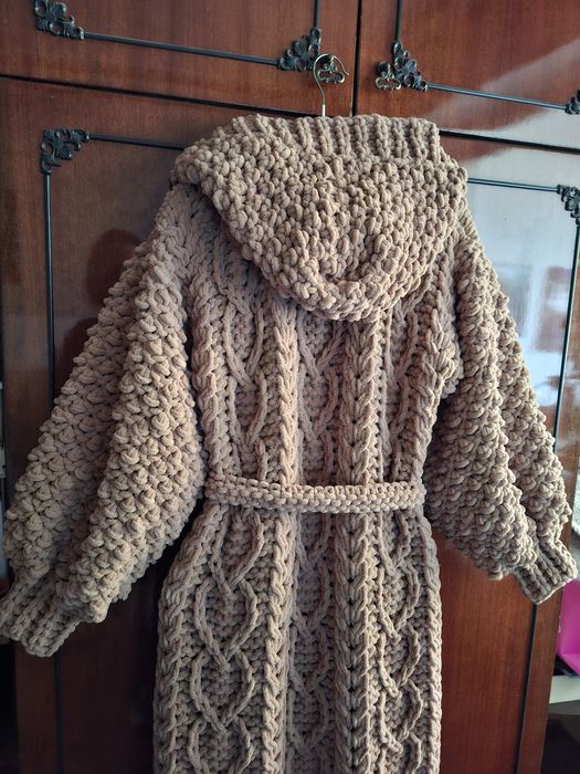 Кардиган в'язаний плюшевий