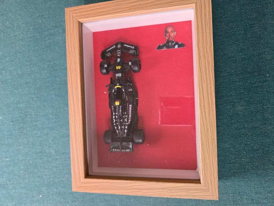 MERCEDES F1 Petronas Lewis Hamilton