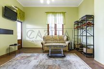 Оренда 2к квартири, вул. Івана Мазепи, Арсенальна, Печерськ