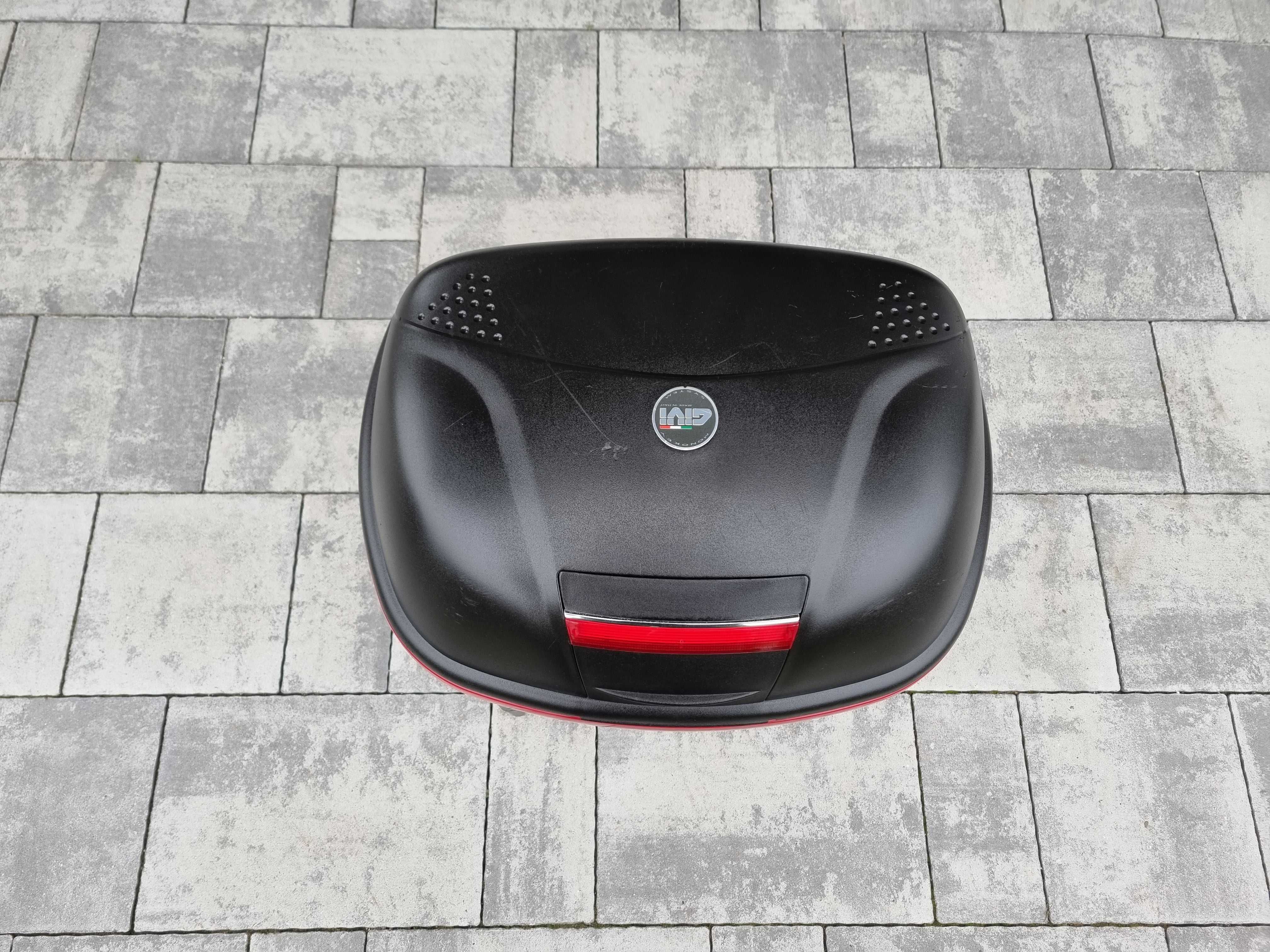 Kufer GIVI E460 Monokey Kappa 46 L - Pomieści 2 Kaski