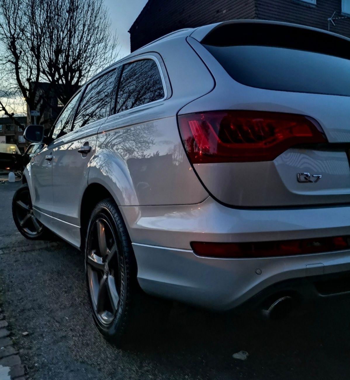 Audi q7 4l 2011 rok