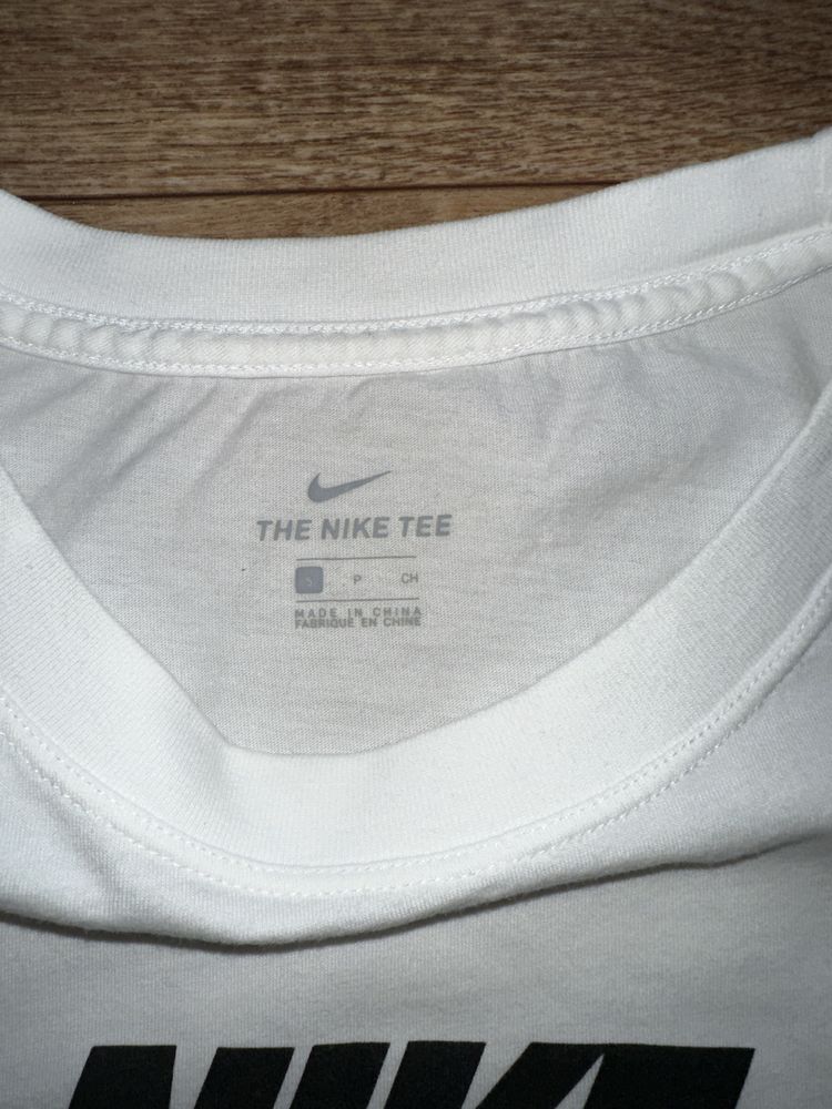 Женская белая футболка Nike!Оригинал!
