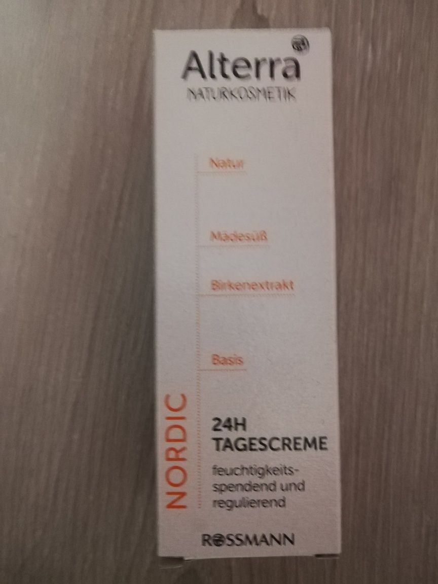 NATURALNE KOSMETYKI Alterra

Nordic 24-godzinny krem ​​na dzień

50ml