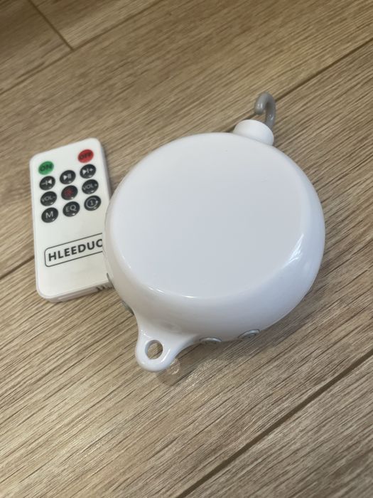 Музичний блок з пультом доя дитячого мобіля