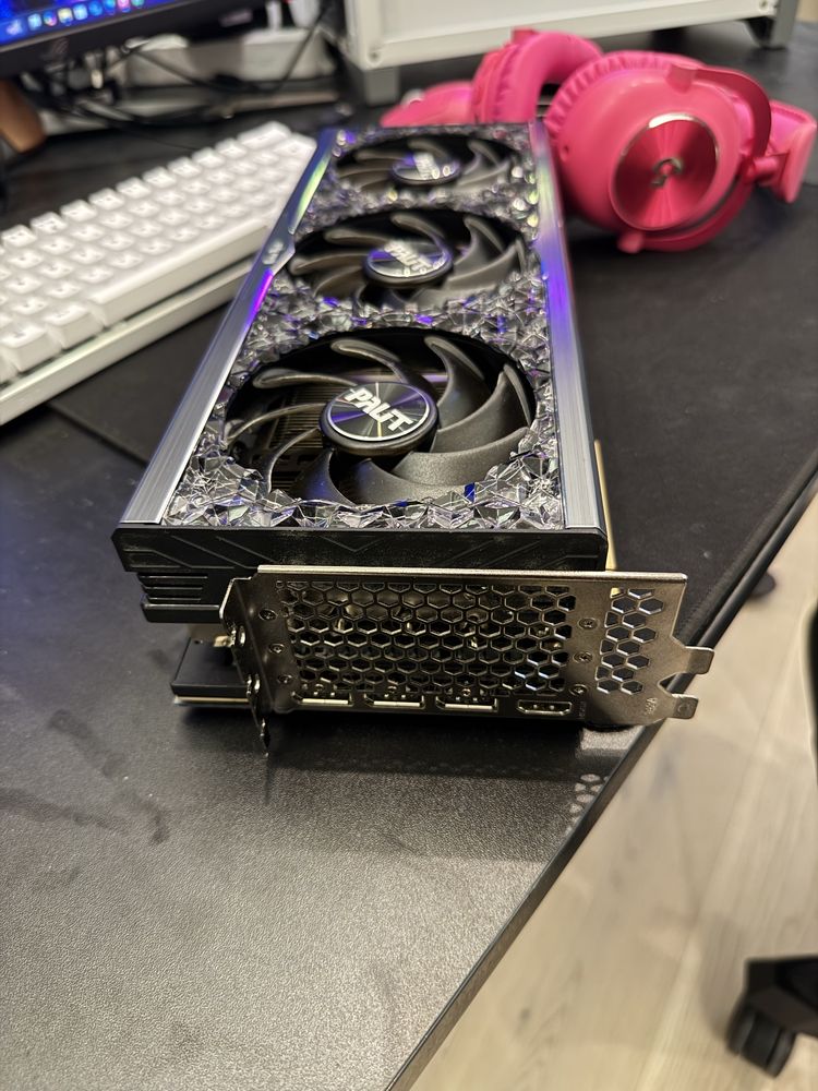 ИГРОВАЯ RTX 4080 16Gb Palit GameRock OC видеокарта с коробкой КИЕВ