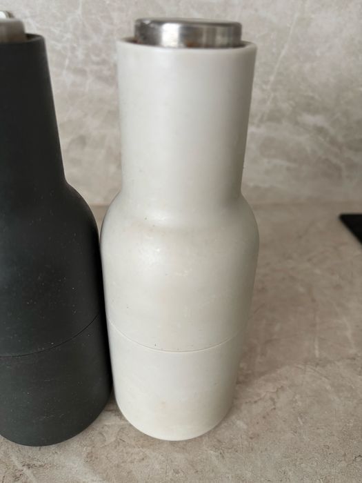 Młynki do soli i pieprzu Audo Copenhagen Bottle Grinder Ash/Carbon