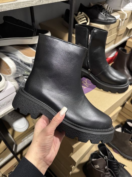 Ботінки жіночі зима Черевики на хутрі Ботинки