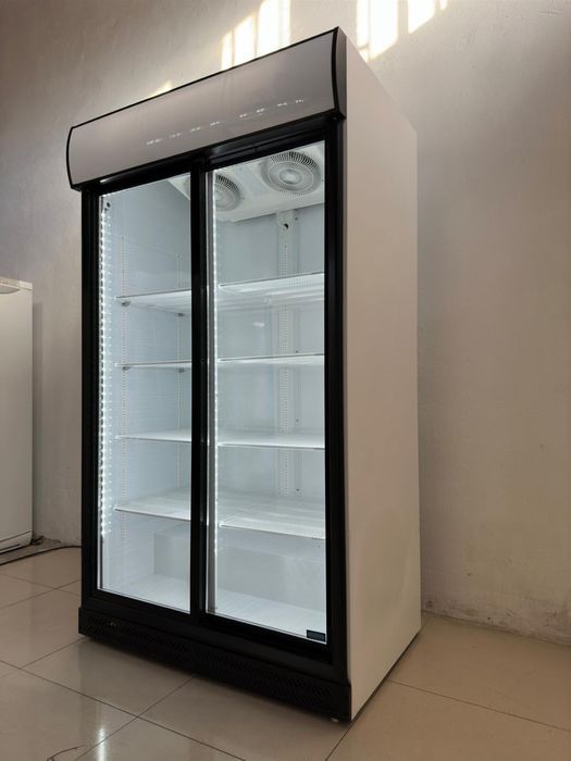 Lodówka chłodziarka szafa 1200 l Frigoglass 122 cm