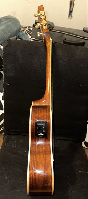 Ukulele Kala Hawaiian Koa Tenor + Mala Kala Sonoma Coast