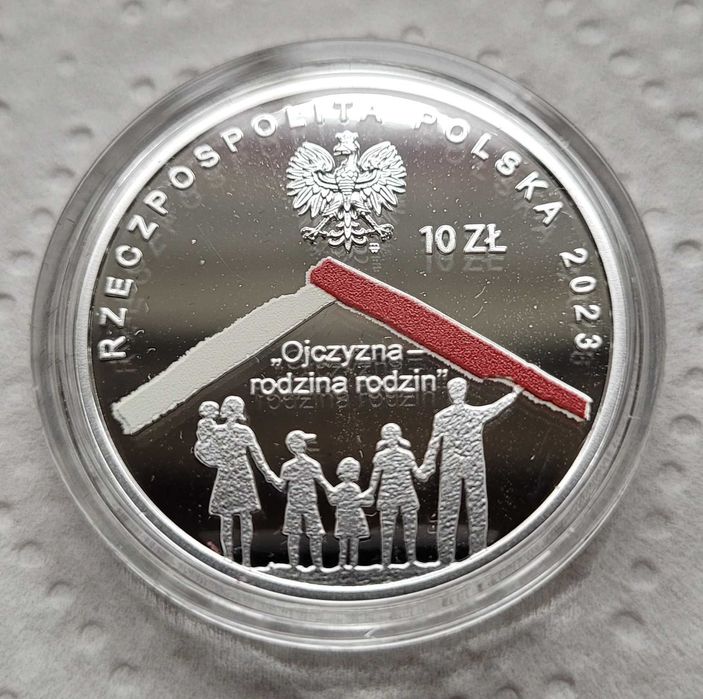 Kolekcjonerskie 10 zł 2023 r. W Polskę wierzę - Polska rodzina
