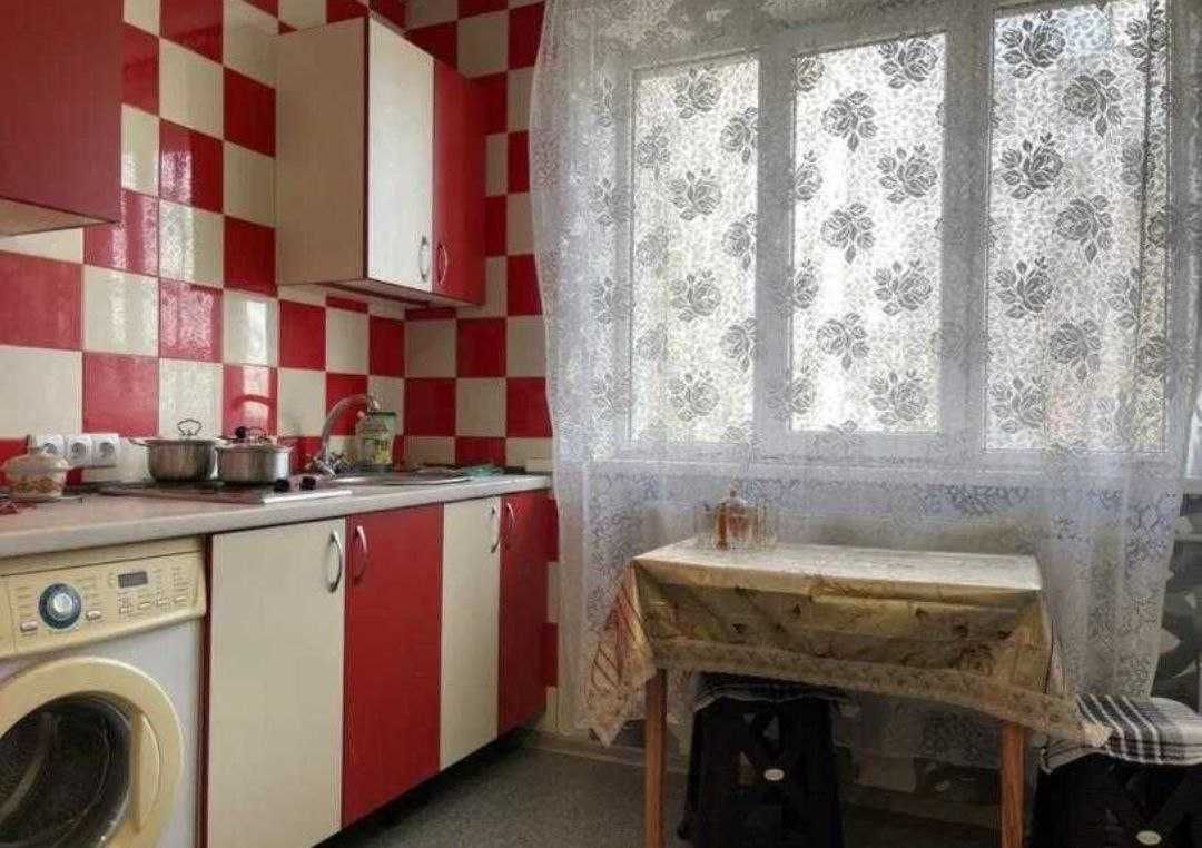 Продам 1 комнатную квартиру (403502)