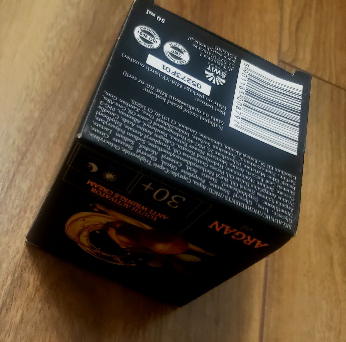 EXCLUSIVE COSMETICS Aktywator Młodości Przeciwzmarszczkowy Krem z Olej