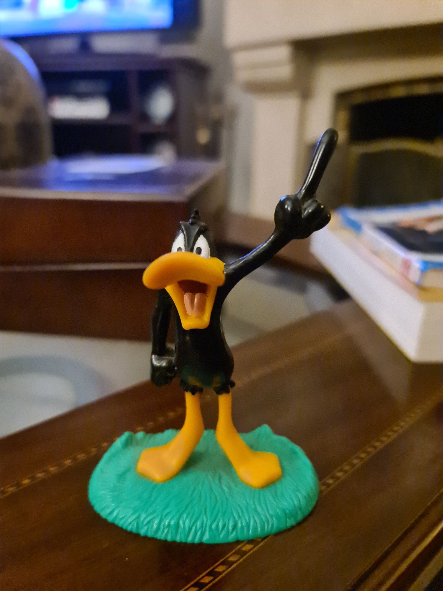 Warner Looney Tunes Bugs Bunny Daffy Duck Applause 1998